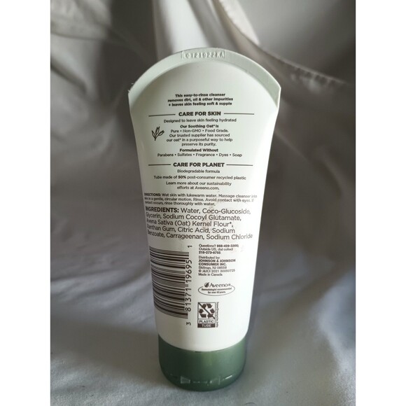 Lot Of 3 Neutrogena Collagen Bank Moisturizer Hydro Boost & Cleanser Skincare - Picture 4 of 4